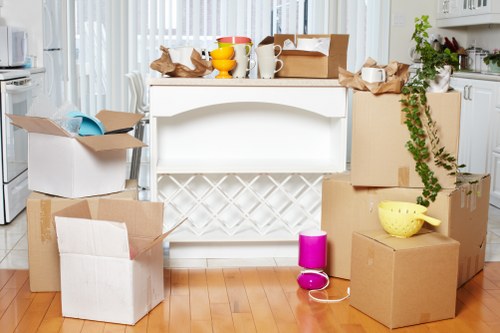 Choosing the right Mileend Storage pricing option for a compact or larger job